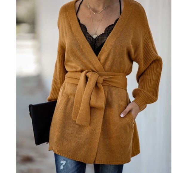 NOEL Pocketed Cardigan - Picture 4 of 7